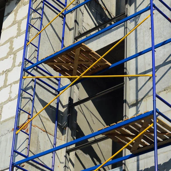 Alquiler de andamio - Administración Diseño y Construcción